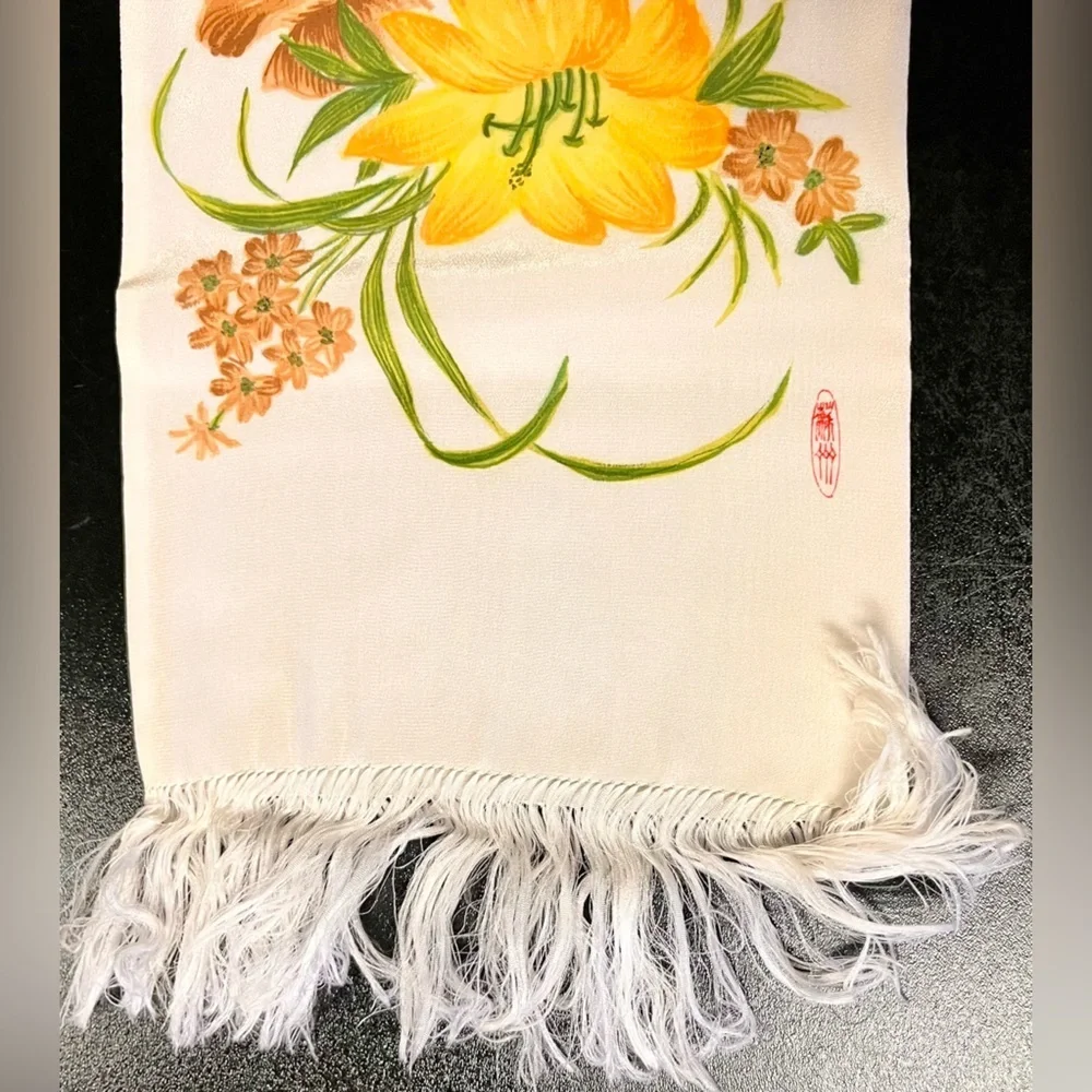 VTG Suzhou Silk Hand Painted Floral Fringe Scarf NIB Wearable Art Boho Cream